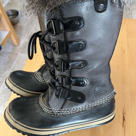 Sorel Joan of Arc boots - Picture 2 of 5